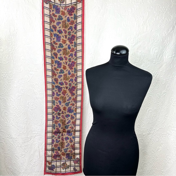 Oscar de la Renta Silk Paisley Oblong Scarf PINHOLES - Picture 4 of 13